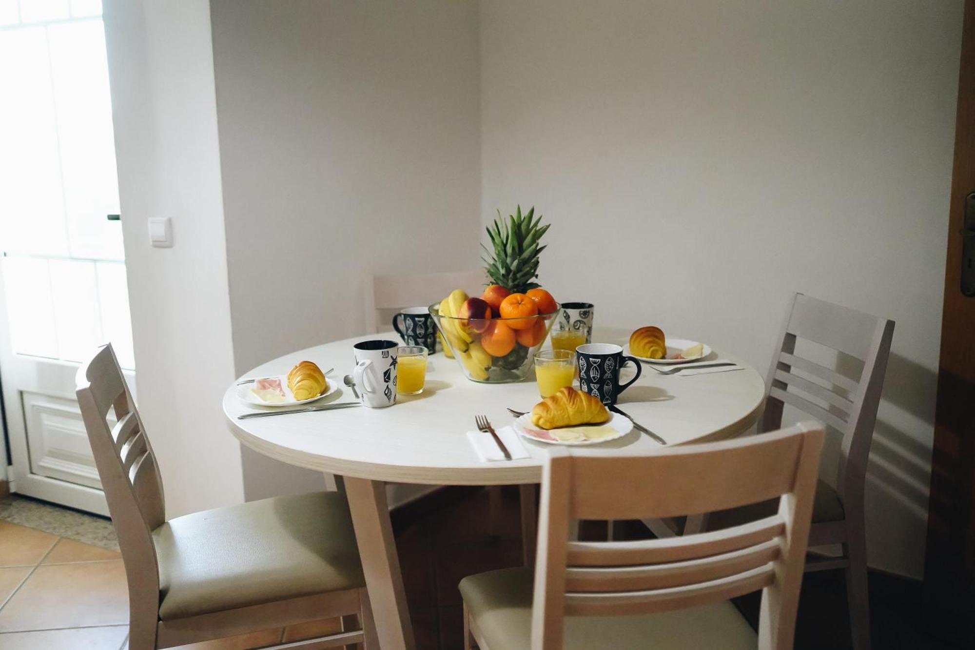 شقة البوفيرا  في Wonderful Flats With Pool By Host Wise المظهر الخارجي الصورة